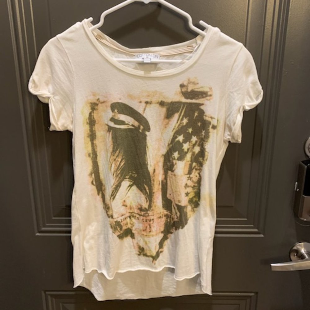 COTTON ON graphic tee, size XS